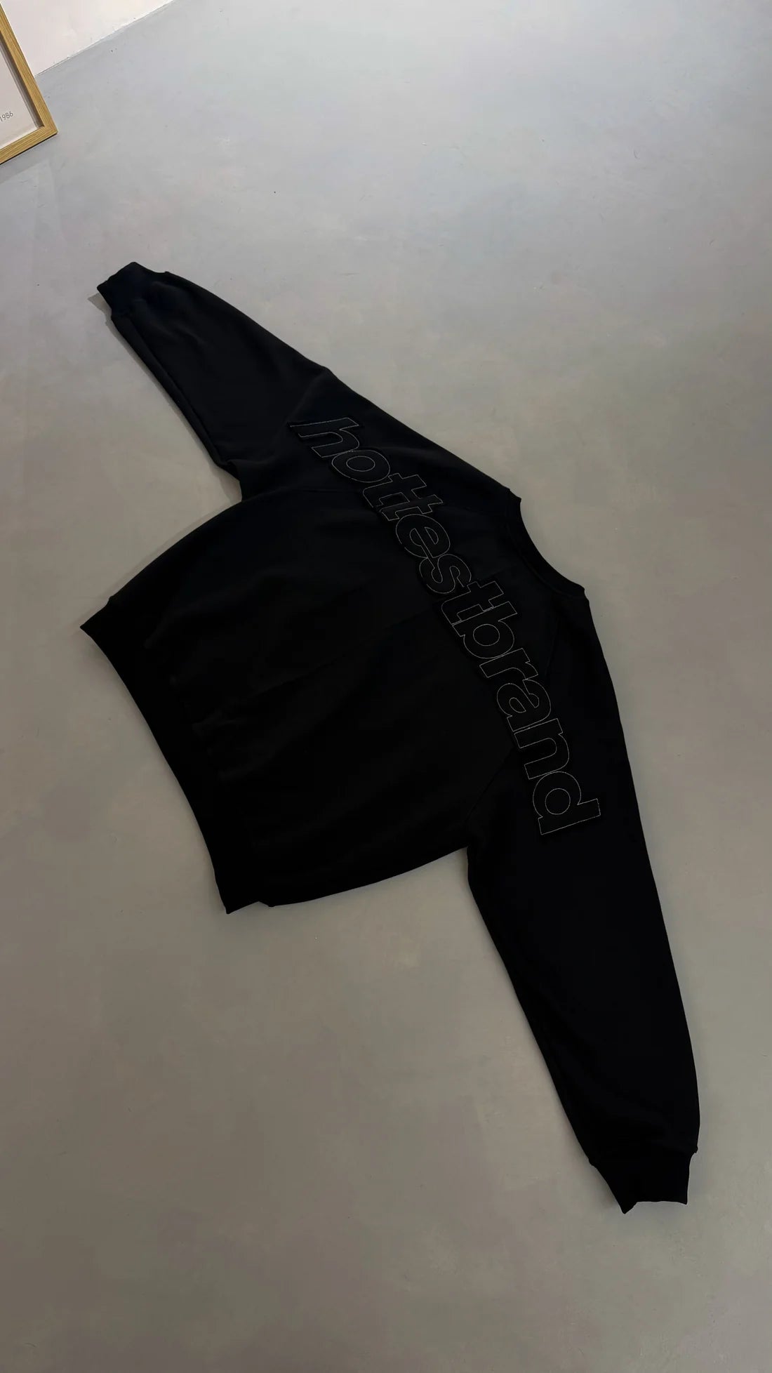 SPICY CREWNECK REBEL NEGRO