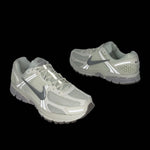 NIKE ZOOM VOMERO 5 SILVER - VAST GRAY