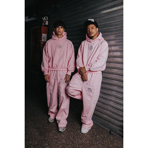 BUZO BAGGY "CLOVER ENTRY" REFLEX ROSADO
