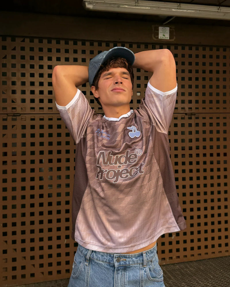 BASIC FOOTBALL TEE NUDE PROYECT