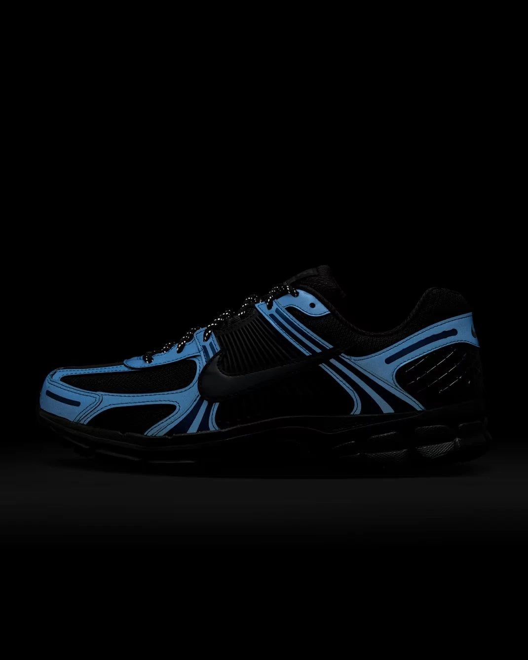 NIKE ZOOM VOMERO 5 BLACK - COURT BLUE