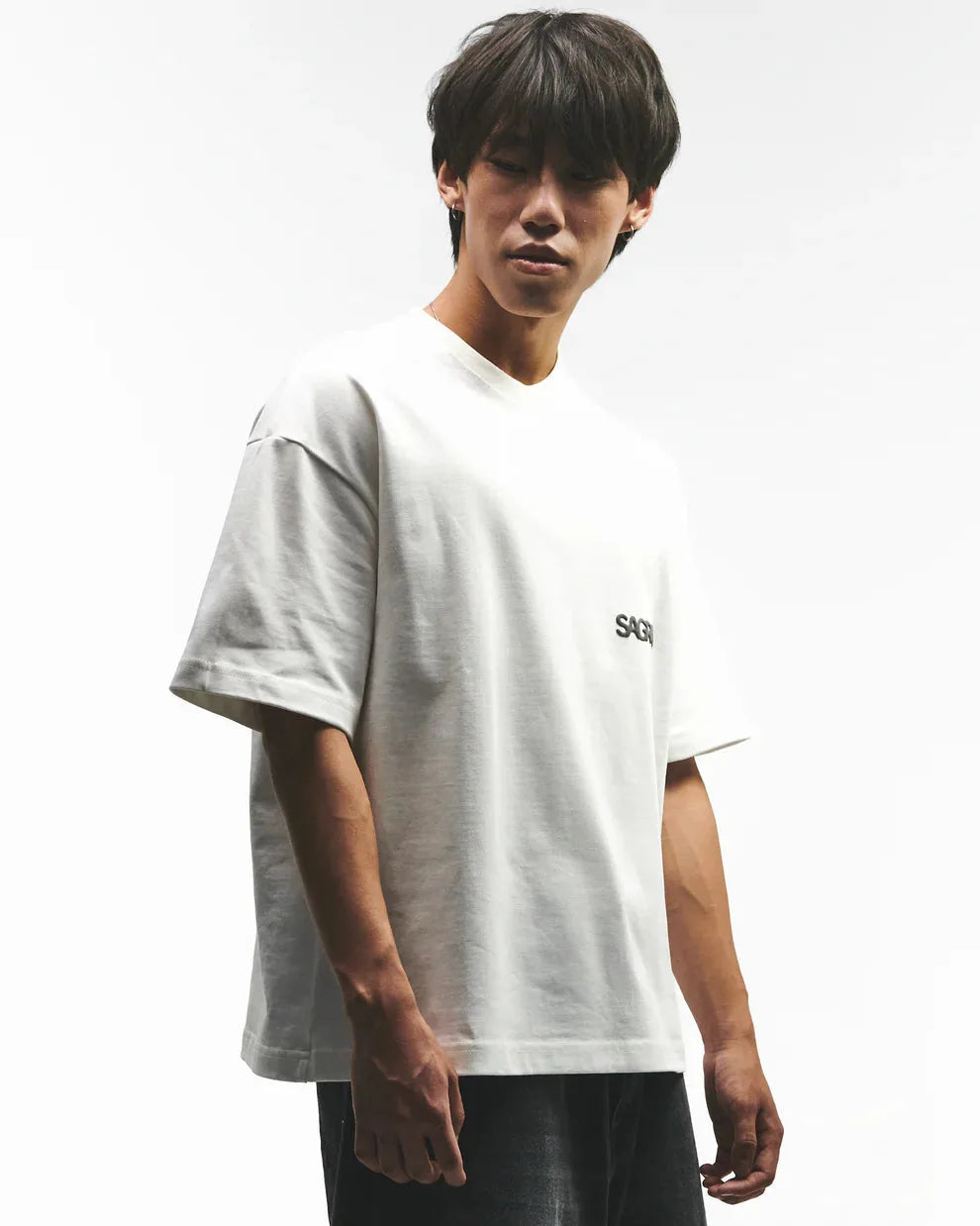 Sagrada Tee Heavy MP D04