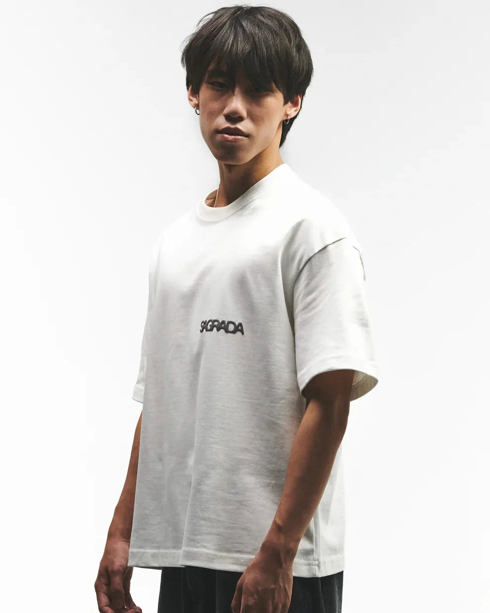 Sagrada Tee Heavy MP D04