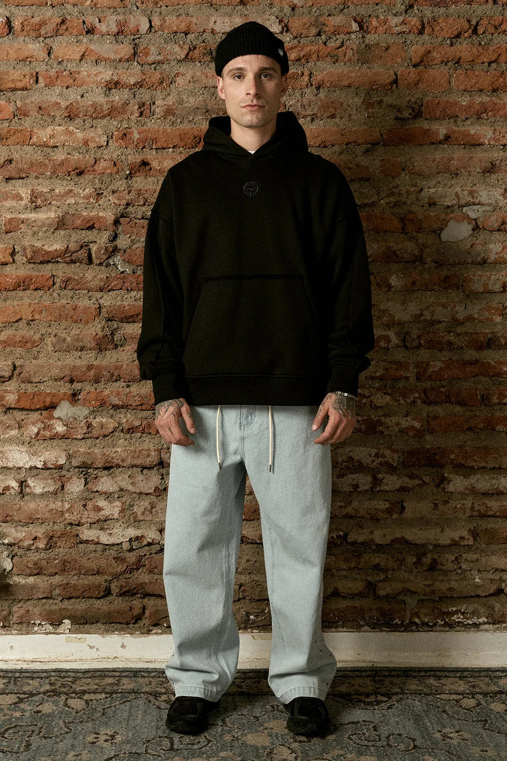 Hoodie Full Back Black | More Amor