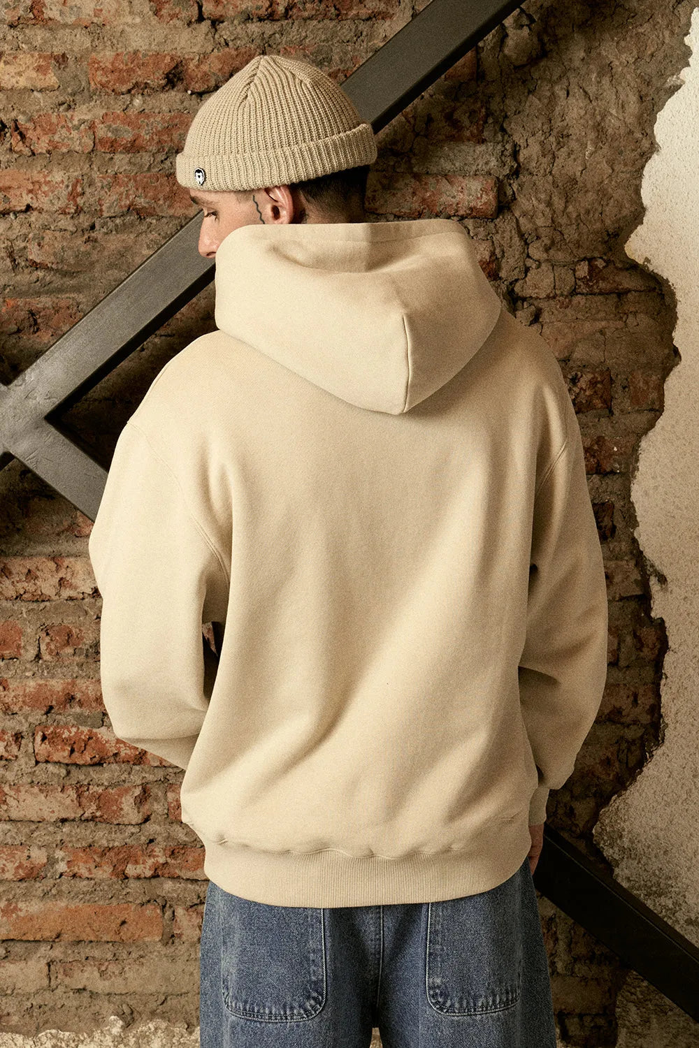 Hoodie Written Ecru | More Amor