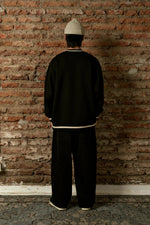 Polerón Crewneck sin Gorro Negro | More Amor