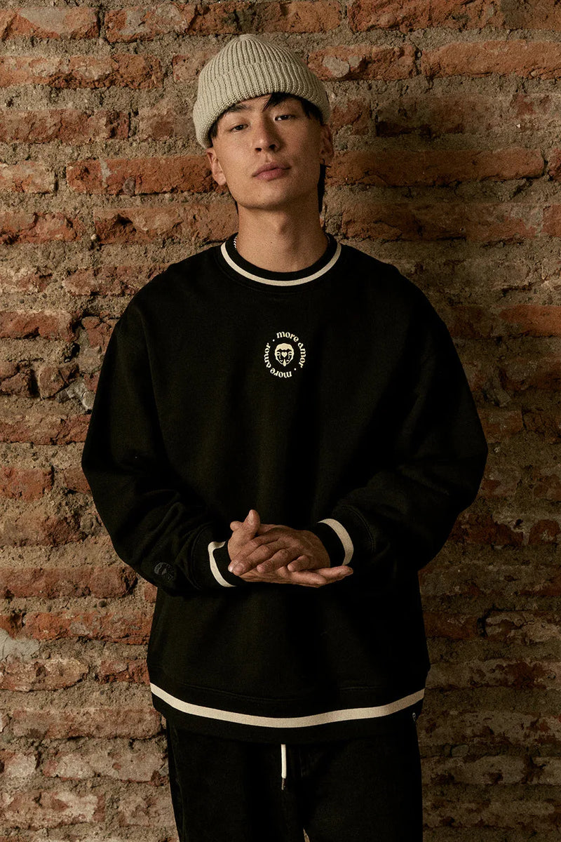 Polerón Crewneck sin Gorro Negro | More Amor